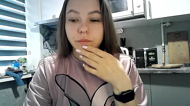 Snapshot of Misssweet_s chatting on October 20, 2025, 6:15 am Misssweet s online show from October 20, 2025, 6:15 am