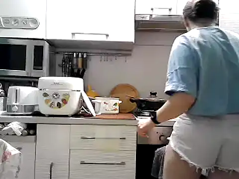 Snapshot of Misssweet_s chatting on February 15, 2025, 5:17 pm Misssweet s online show from February 15, 2025, 5:17 pm