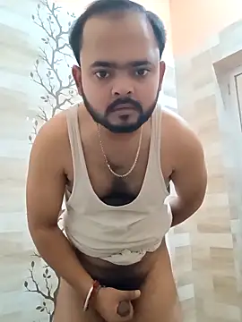 guavam65 online show from April 7, 2026, 2:41 pm