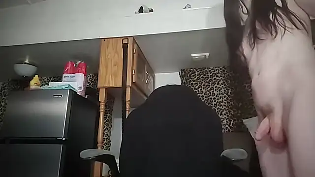 Ivyrose4999 online show from March 20, 2025, 10:07 pm