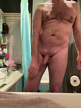 vincent1522 online show from April 4, 2026, 9:27 am