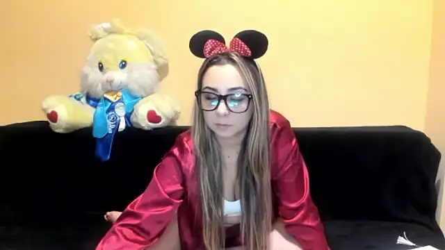 LadyLyanna online show from November 2, 2025, 10:48 pm