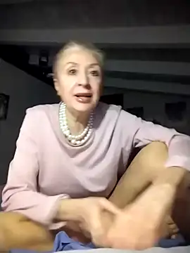 divinaerotica online show from December 14, 2025, 6:02 pm