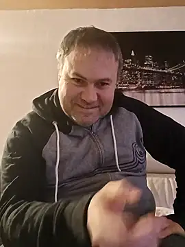 Pourleplasirs online show from February 27, 2025, 2:03 am