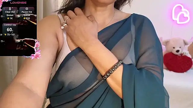 MISS MYRA online show from March 14, 2026, 2:12 pm