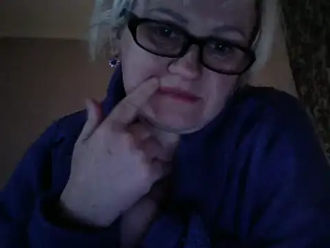 Mayya4321 online show from March 18, 2025, 6:06 pm