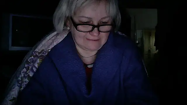 Mayya4321 online show from February 9, 2026, 3:43 pm