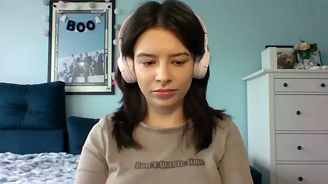 LariceSexy online show from October 8, 2025, 12:17 pm