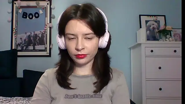 LariceSexy online show from November 2, 2025, 7:19 pm