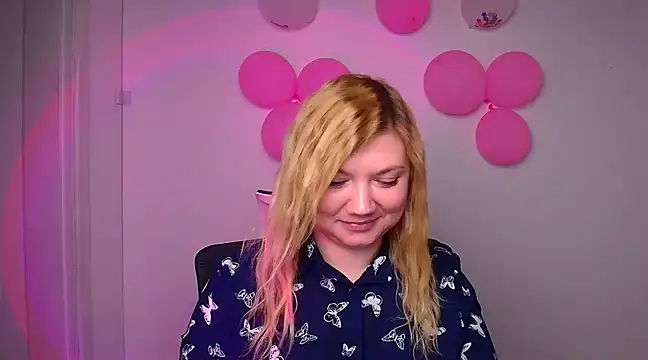 Lola moree online show from February 26, 2025, 3:43 pm