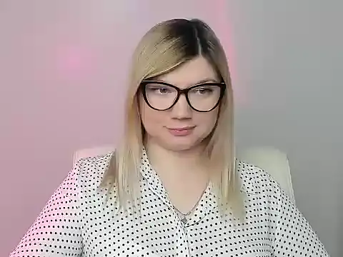 Lola moree online show from October 19, 2025, 11:46 am