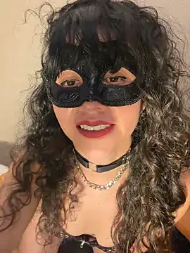 sexy ana online show from June 1, 2026, 7:35 pm