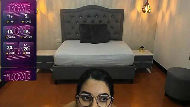 Hadley  online show from March 22, 2025, 3:20 am