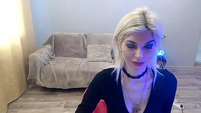 SexyBeatriice online show from March 27, 2026, 7:17 am