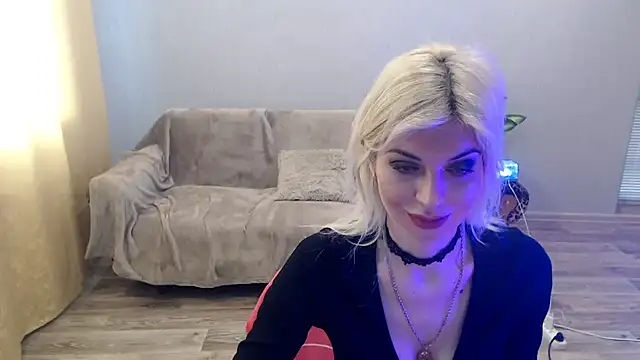 SexyBeatriice online show from March 28, 2026, 7:09 am