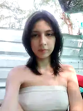 Maiden-Hot online show from March 3, 2025, 8:00 pm