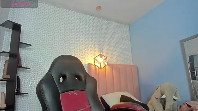 CALANTHELOVE1 online show from October 30, 2025, 3:38 am