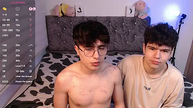 stiven and ale online show from February 27, 2025, 8:56 am