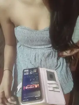 Snapshot of angel-cinderella chatting on July 27, 2026, 10:17 pm angel-cinderella online show from July 27, 2026, 10:17 pm