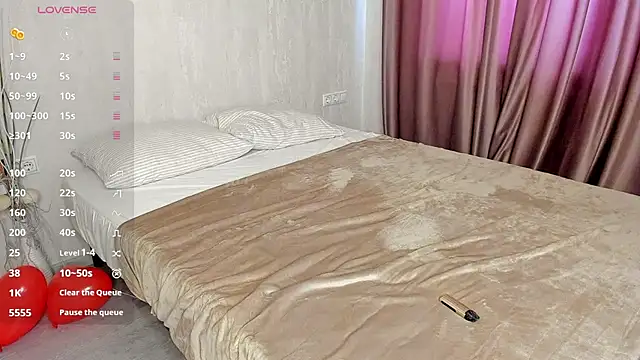 Nikki Kai online show from February 20, 2025, 7:55 am