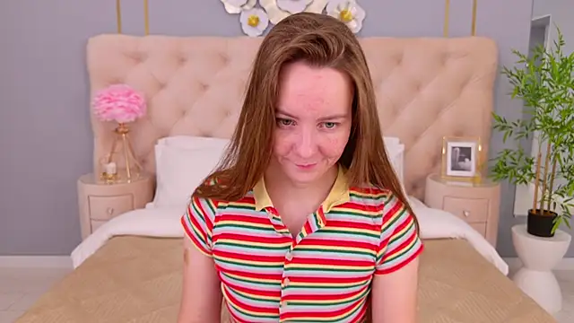 JaniceCollins online show from March 12, 2025, 2:52 am