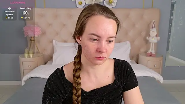 JaniceCollins online show from December 16, 2025, 2:38 am