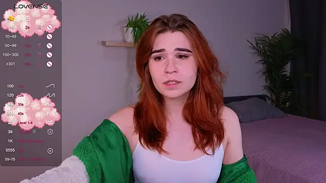 Snapshot of Anncouette_ chatting on February 16, 2025, 10:32 am Anncouette  online show from February 16, 2025, 10:32 am