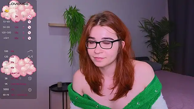 Snapshot of Anncouette_ chatting on February 8, 2025, 1:22 pm Anncouette  online show from February 8, 2025, 1:22 pm