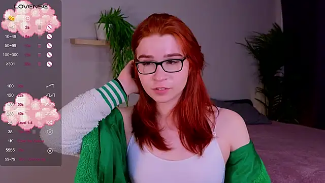 Snapshot of Anncouette_ chatting on February 26, 2025, 1:00 pm Anncouette  online show from February 26, 2025, 1:00 pm