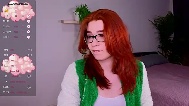 Snapshot of Anncouette_ chatting on February 23, 2025, 10:28 am Anncouette  online show from February 23, 2025, 10:28 am