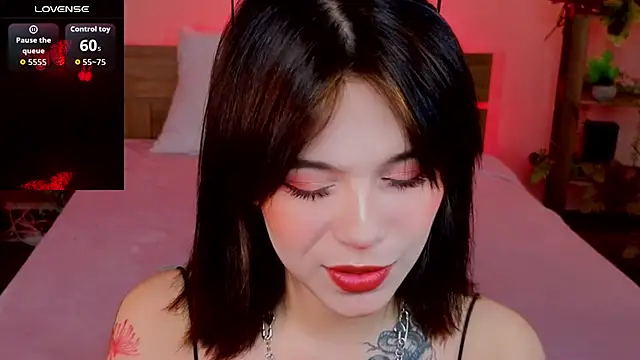 Hotary Yuko online show from June 15, 2026, 3:07 am