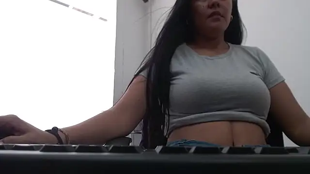 MajesaSmith online show from January 29, 2025, 7:22 pm