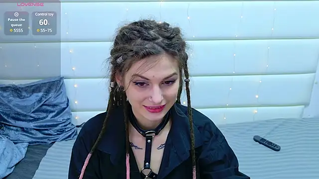 AnTikaMy online show from March 7, 2025, 9:18 am