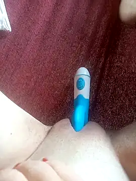 baixinhainsaciavel23 online show from April 8, 2026, 2:51 pm