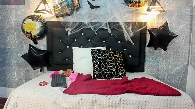 emberhodson online show from October 29, 2025, 10:25 am