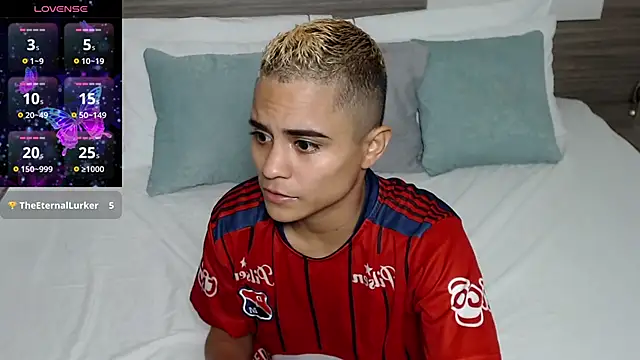 Liiamthompson online show from March 13, 2026, 9:47 am