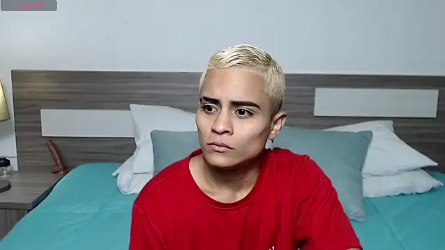 Liiamthompson online show from February 27, 2026, 7:46 pm