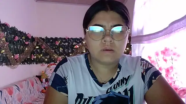 viccky vick online show from November 28, 2025, 6:19 pm