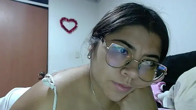 viccky vick online show from October 21, 2025, 11:48 pm