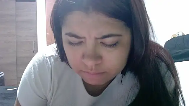 viccky vick online show from February 20, 2026, 1:46 am