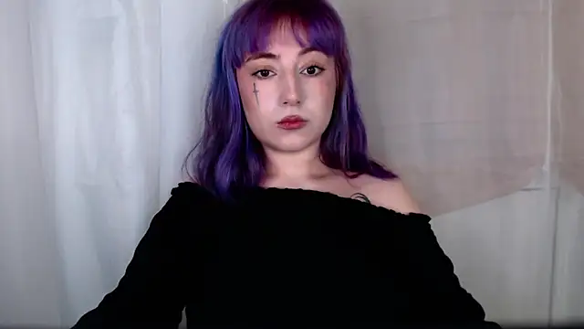 purplewitch online show from February 5, 2026, 10:05 pm