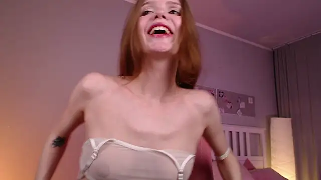 Gretchen Mol online show from February 27, 2025, 3:37 pm