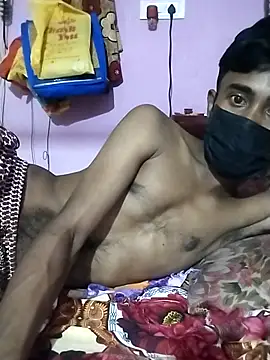 Snapshot of Multiple121 chatting on October 8, 2025, 9:55 am Multiple121 online show from October 8, 2025, 9:55 am