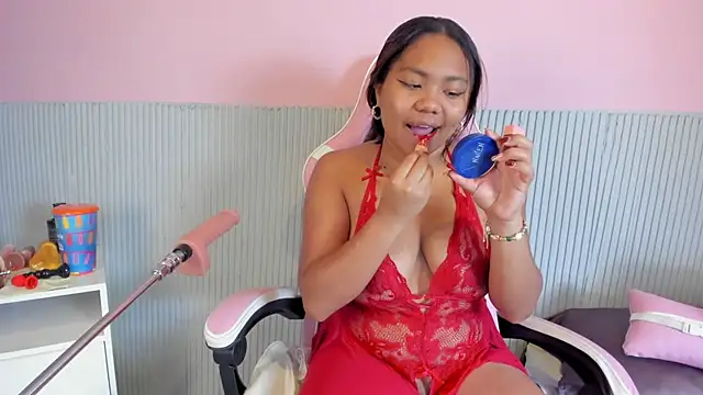 Snapshot of yeikafoxy chatting on February 17, 2026, 11:29 am yeikafoxy online show from February 17, 2026, 11:29 am