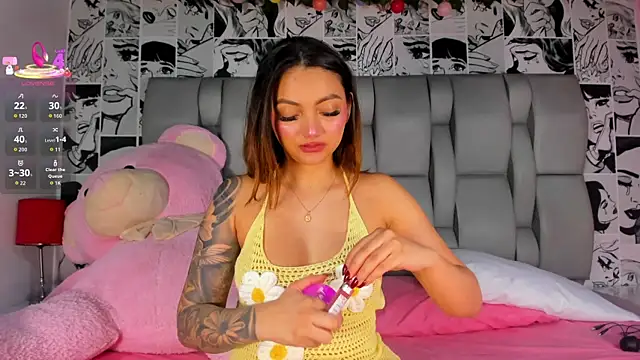 LucyRosse online show from December 21, 2025, 4:19 pm