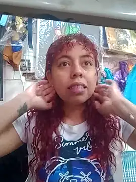 Snapshot of alexandraluv chatting on February 24, 2025, 7:19 pm alexandraluv online show from February 24, 2025, 7:19 pm
