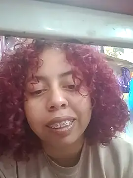 Snapshot of alexandraluv chatting on February 26, 2025, 9:20 pm alexandraluv online show from February 26, 2025, 9:20 pm