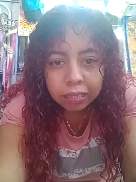 Snapshot of alexandraluv chatting on February 21, 2025, 3:43 pm alexandraluv online show from February 21, 2025, 3:43 pm