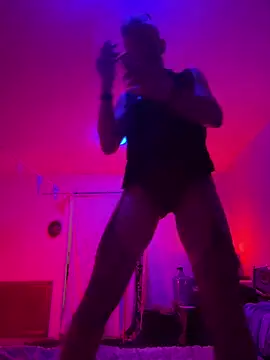 funboyolly online show from October 26, 2025, 4:13 am