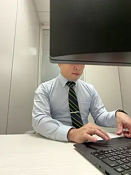 Nobu 469 online show from November 6, 2025, 7:01 am